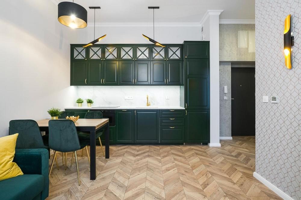 Glamorous Apartment Old Town Cracow كراكوفيا المظهر الخارجي الصورة