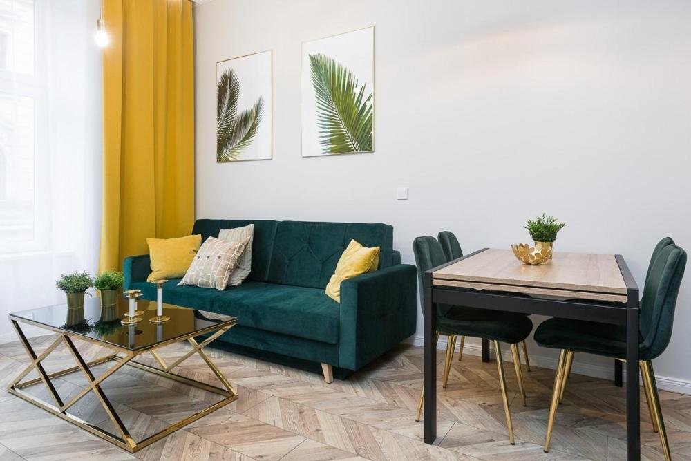 Glamorous Apartment Old Town Cracow كراكوفيا المظهر الخارجي الصورة
