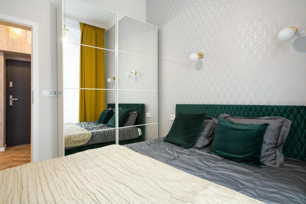Glamorous Apartment Old Town Cracow كراكوفيا المظهر الخارجي الصورة